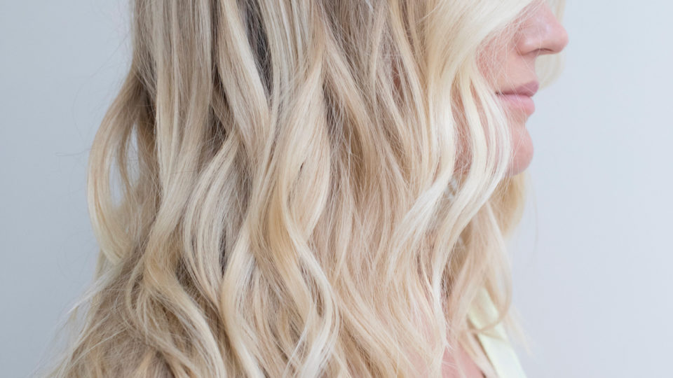 Long Wavy Blonde Baby-lights