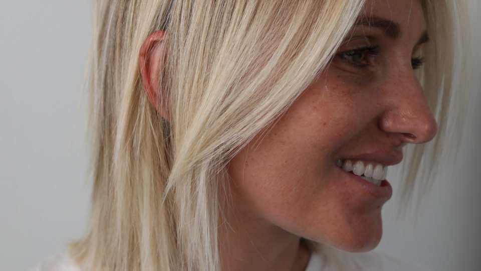 Short Winter Blonde Hues…